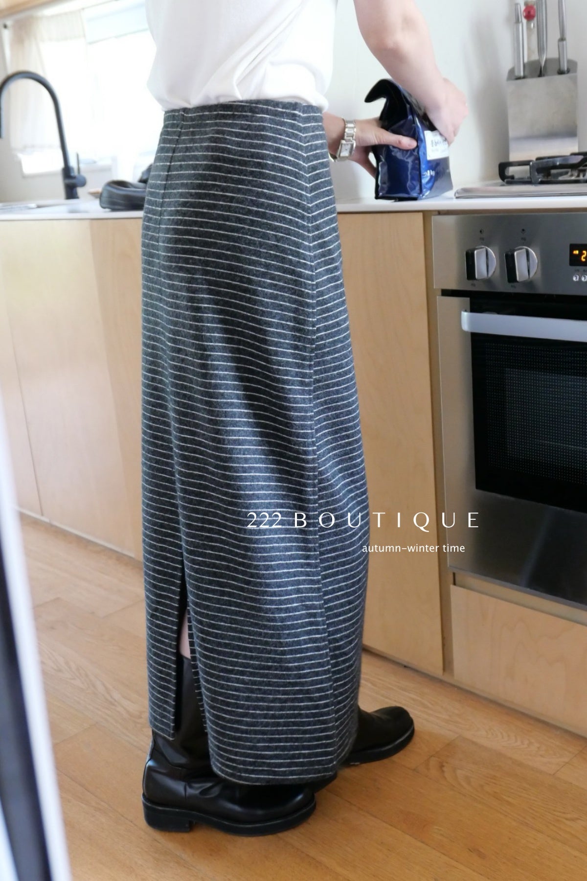 18v4 Striped long wool blend skirt