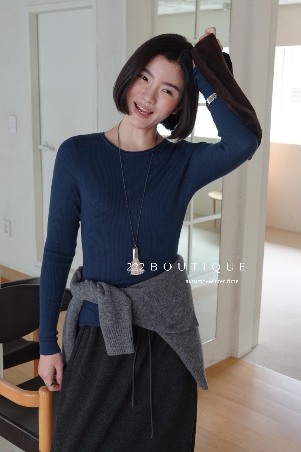 18a37 Cashmere knit top