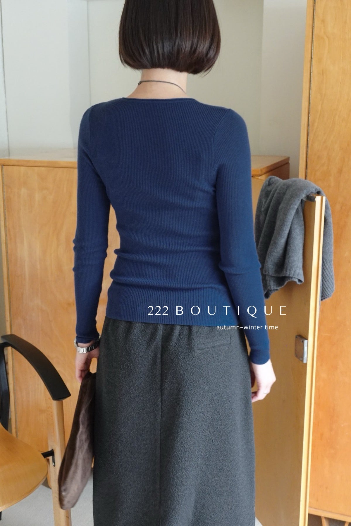 18a37 Cashmere knit top