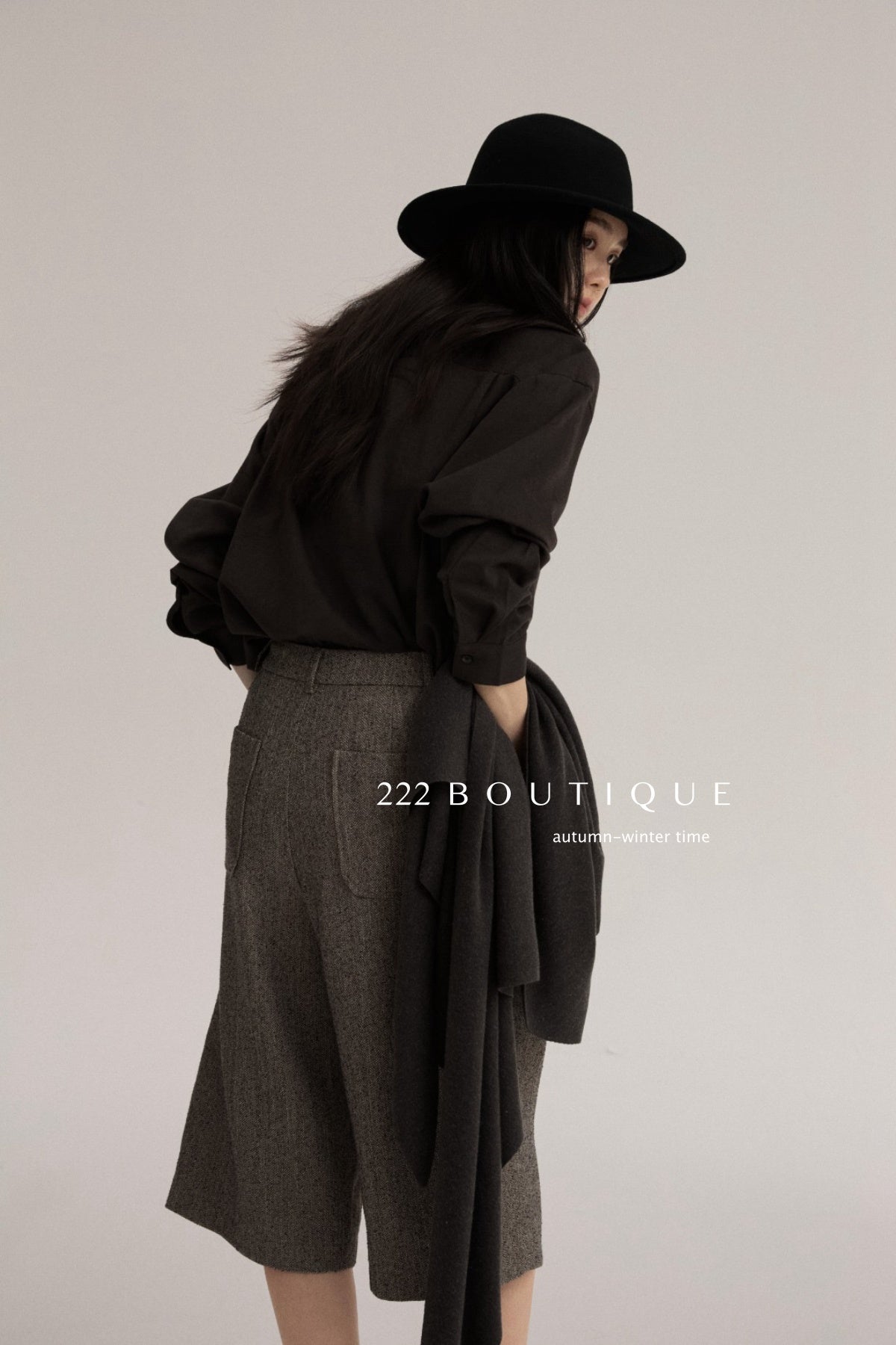18q14 Basic high-waist wool culottes