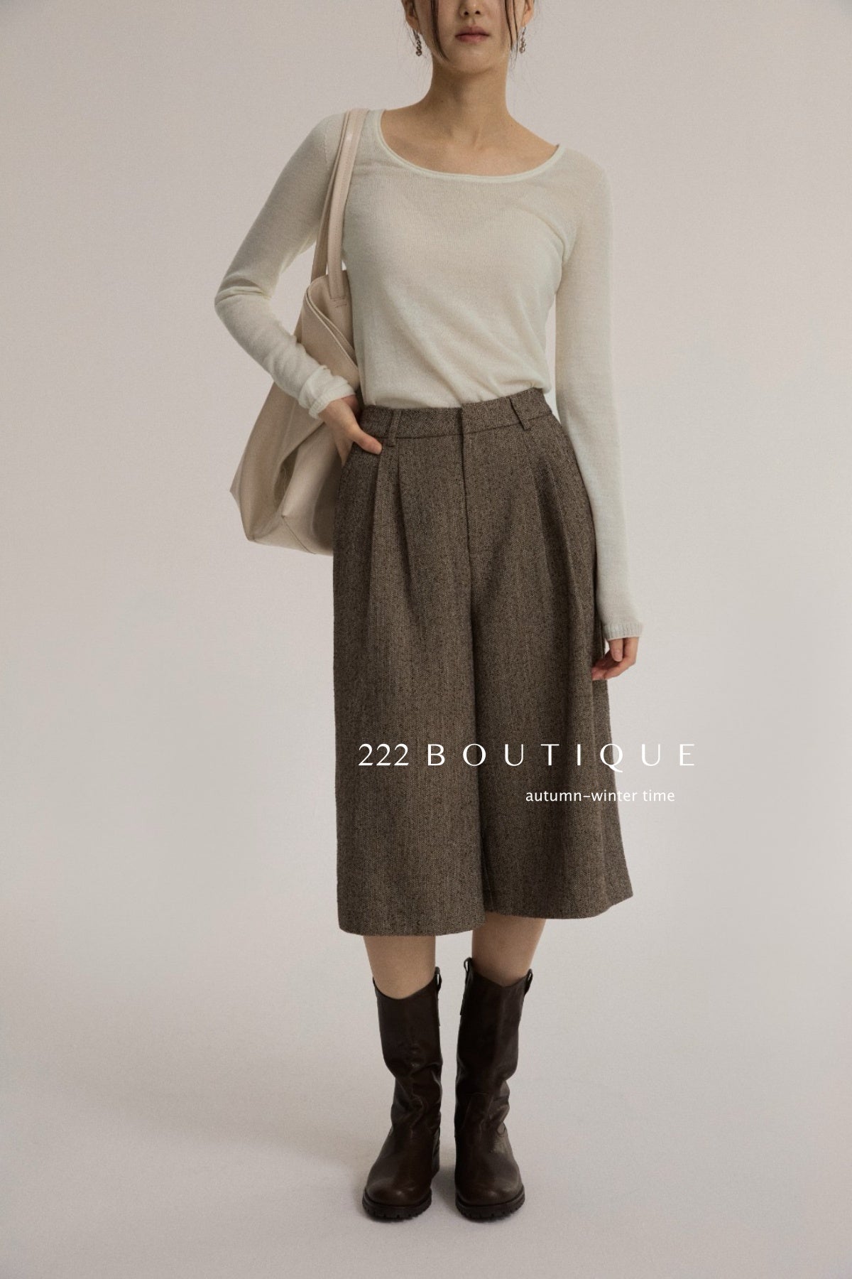 18q14 Basic high-waist wool culottes