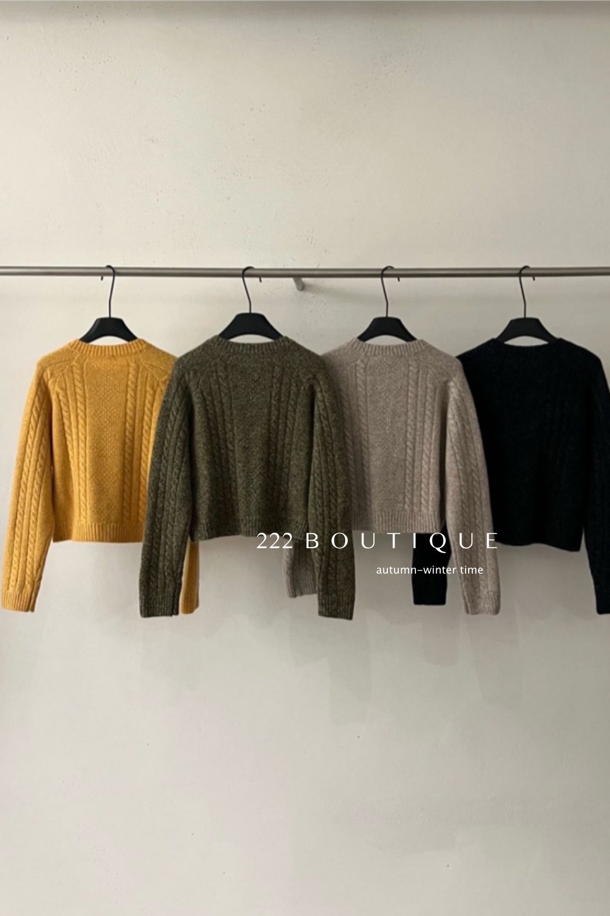 18a45 Beige cable-knit cashmere cardigan