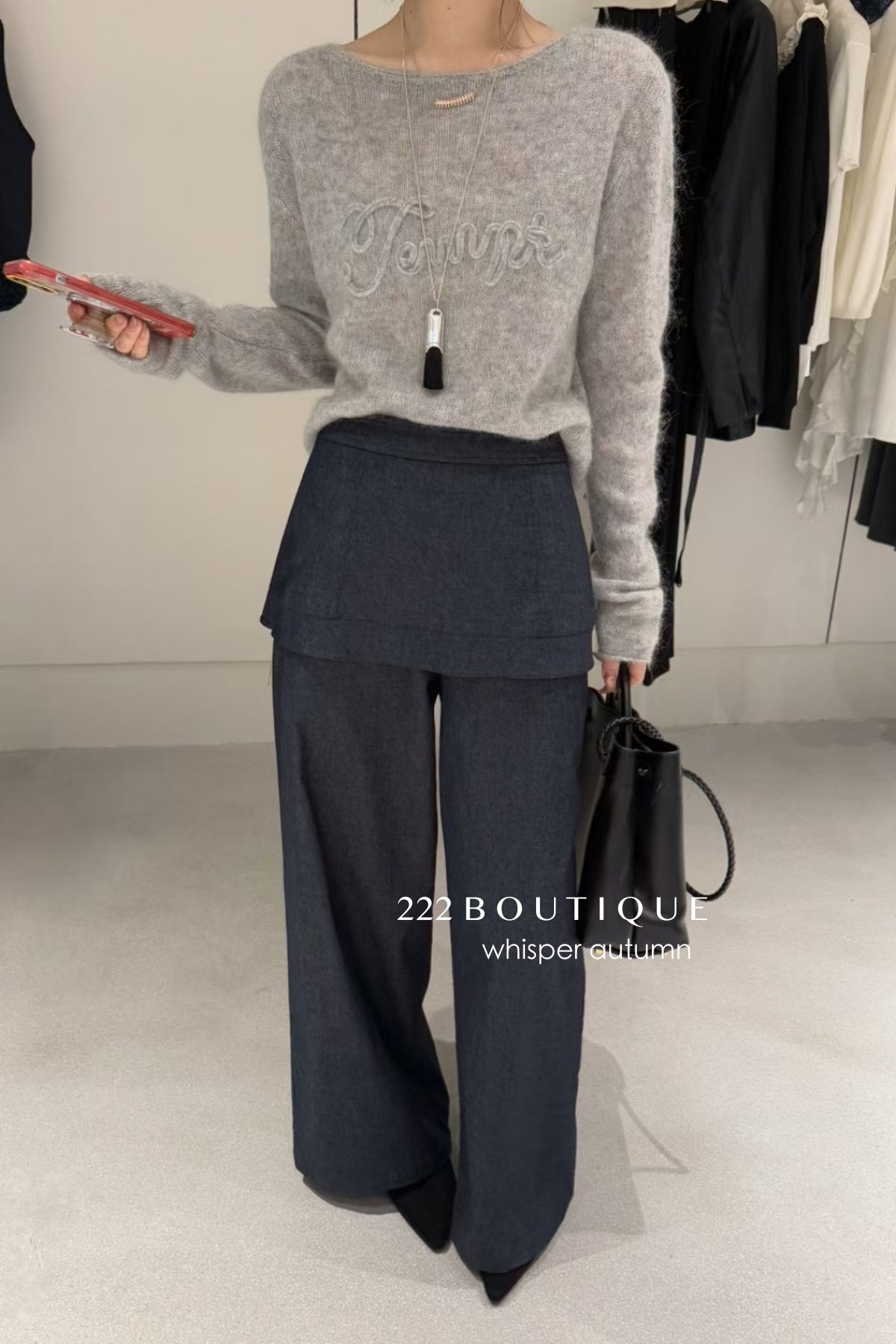 17a61 Cashmere knit pullover with front text