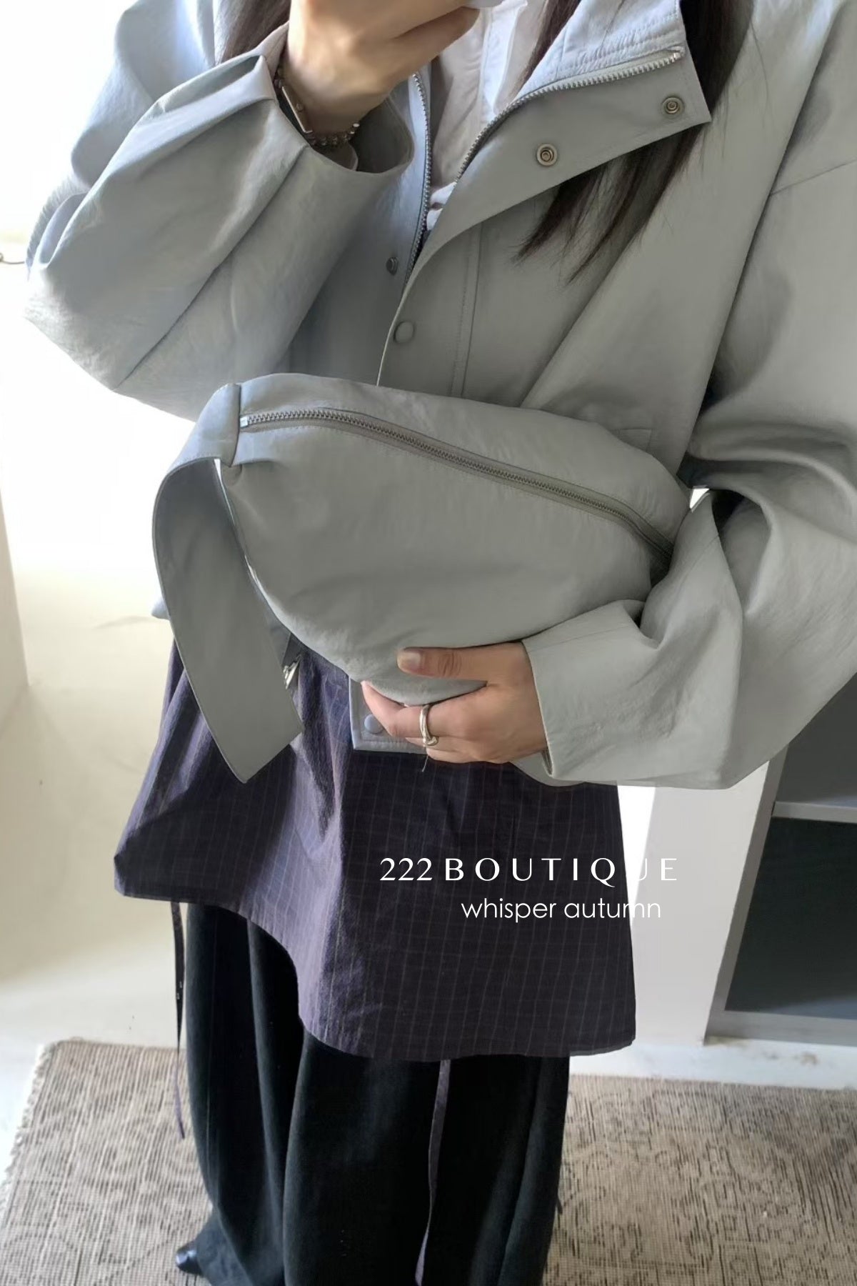 17a58 Basic leather jacket with belt bag