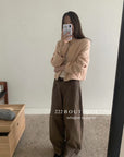 17q35 Khaki straight-leg jeans