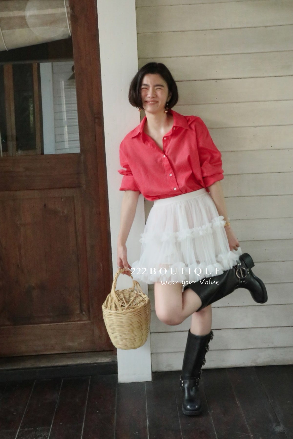 13a20 Basic button-down shirt