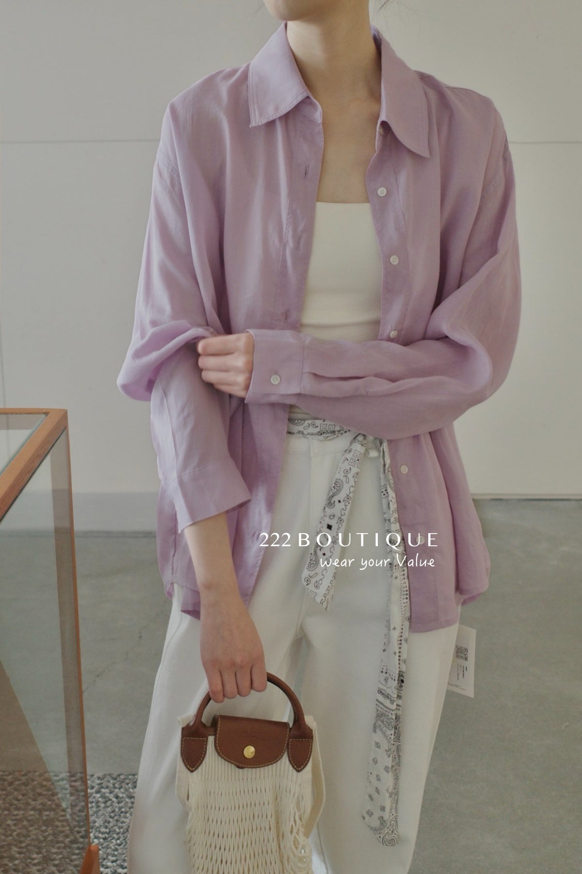 13a20 Basic button-down shirt