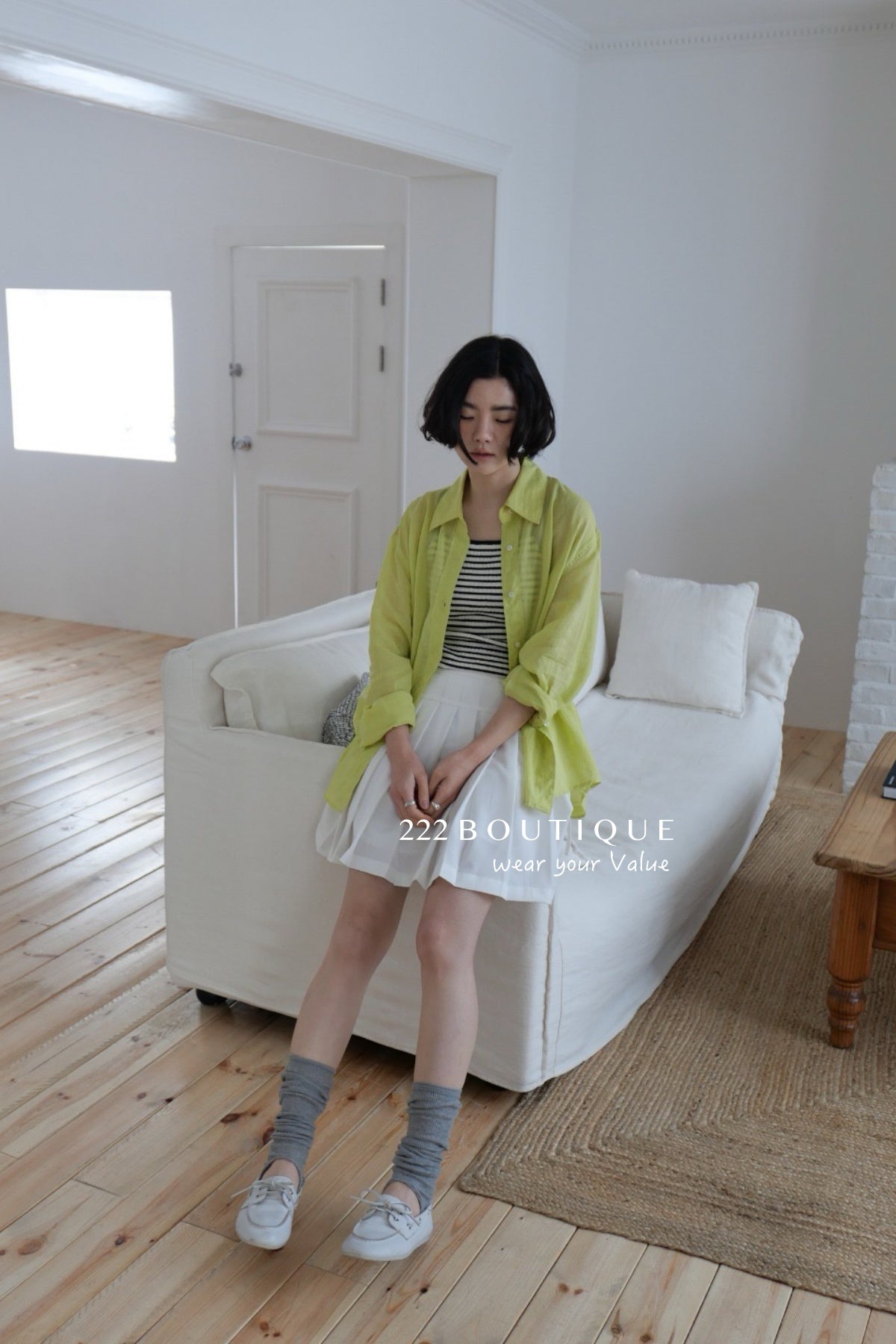 13a20 Basic button-down shirt