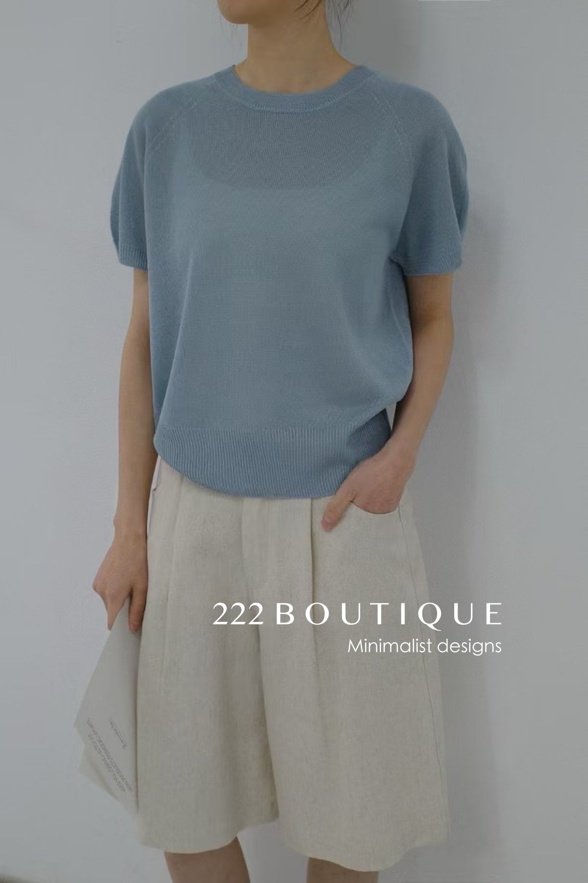 12q74 Short-sleeve knit top