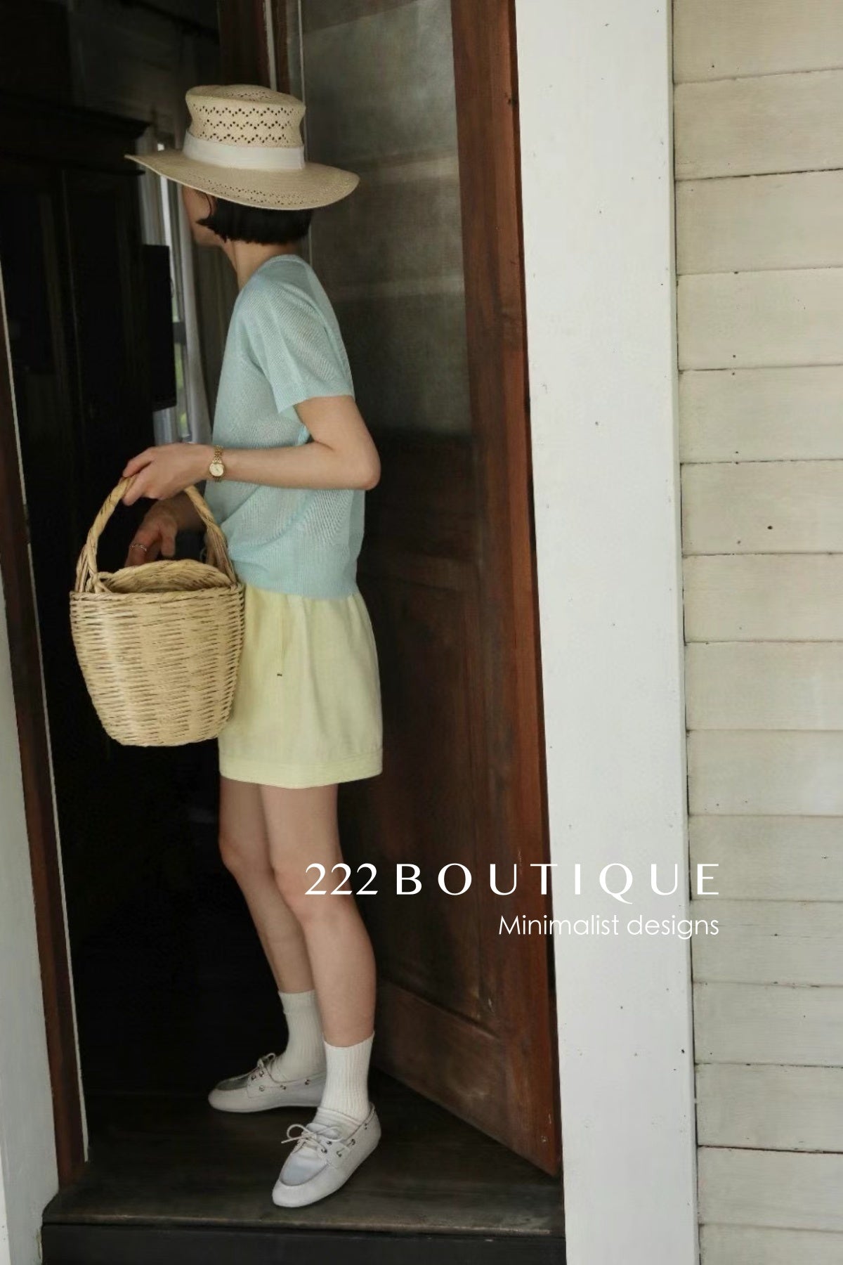 12q74 Short-sleeve knit top
