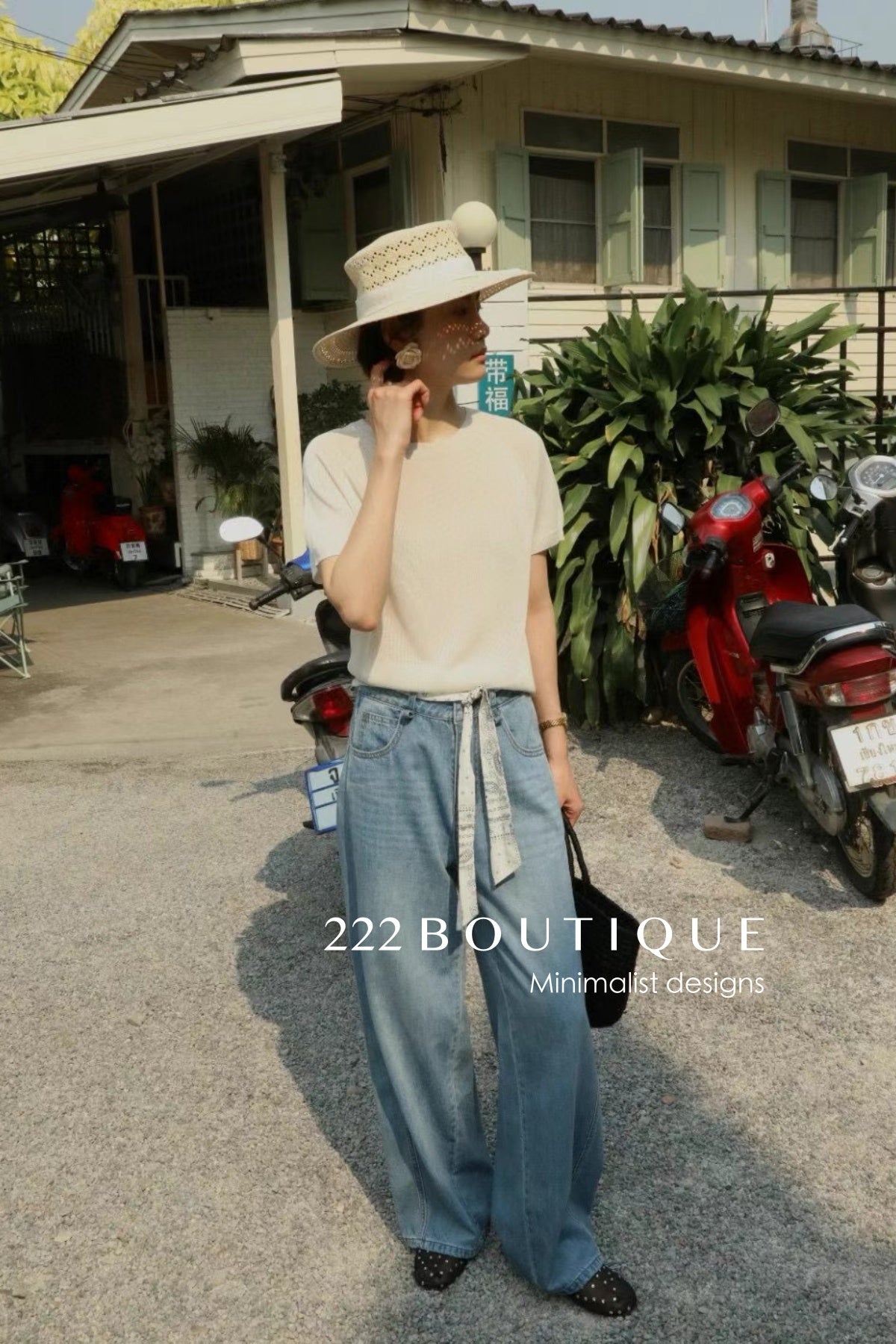 12q74 Short-sleeve knit top