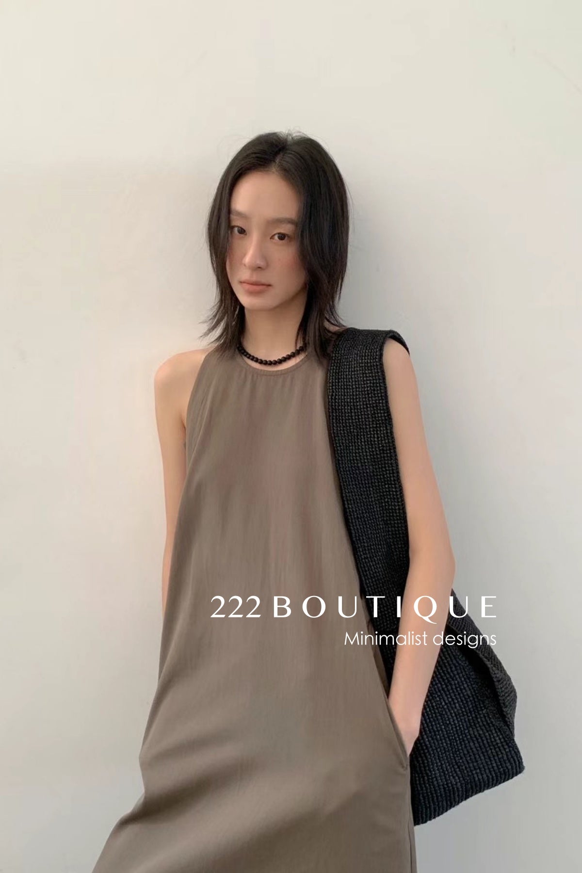 12v149 Sleeveless Flowy Dress – Refined Simplicity