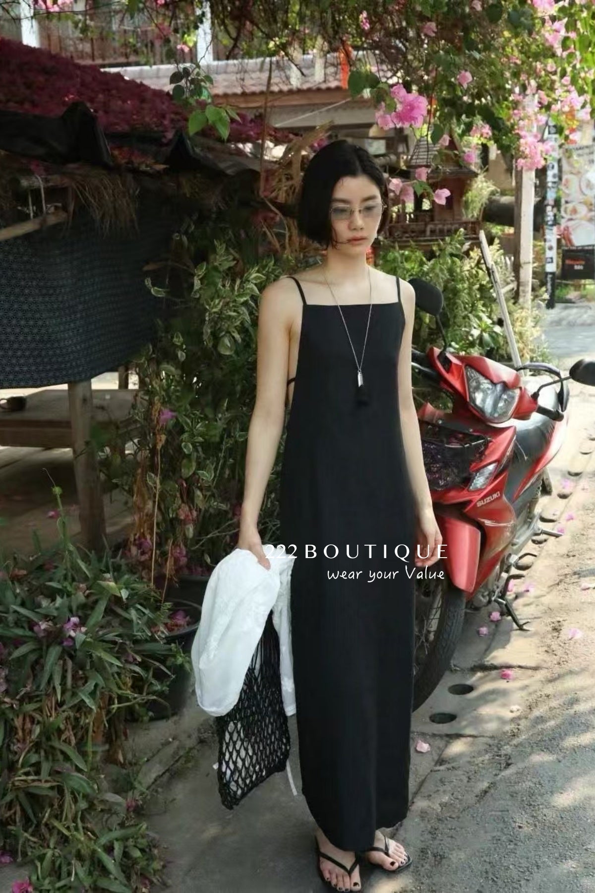 13V29 Pinafore dress