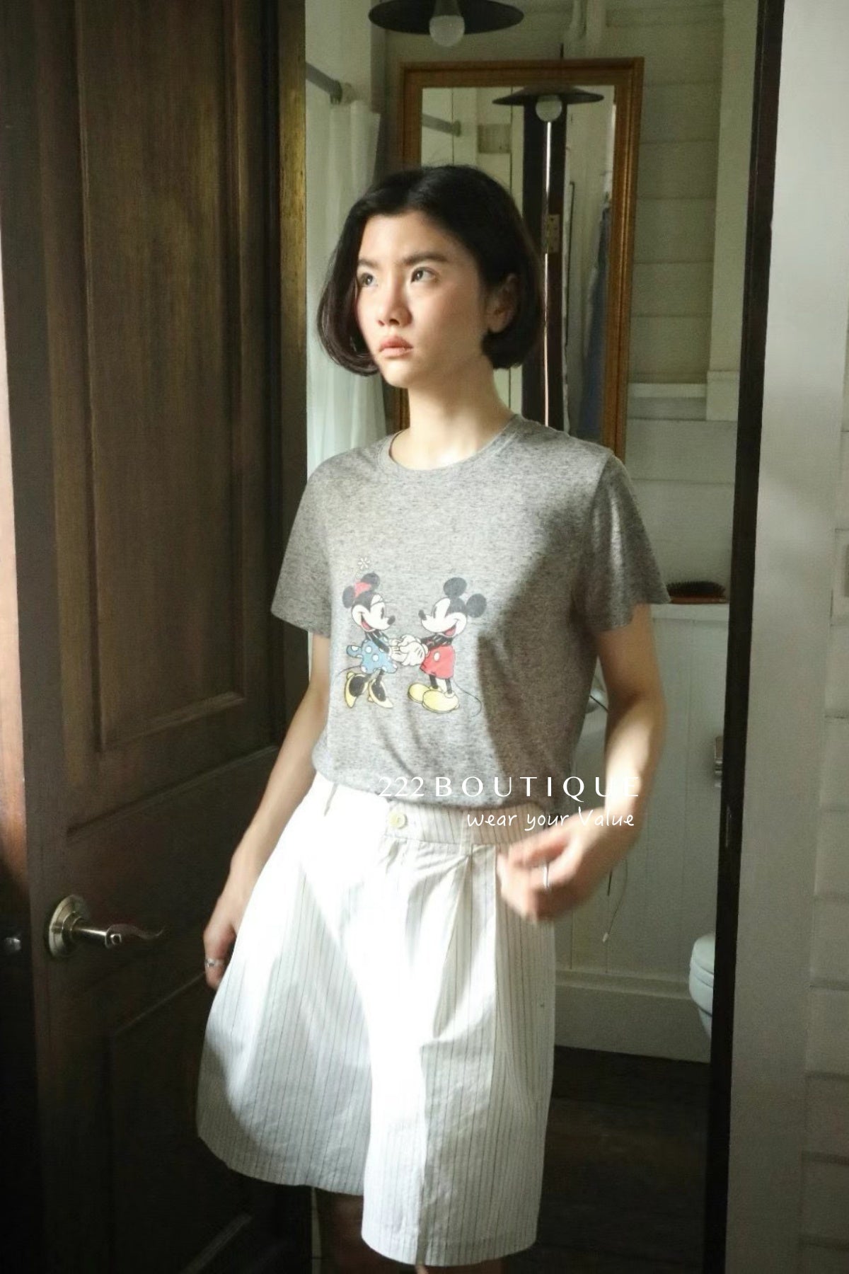 13a64 Graphic tee featuring Mickey Mouse
