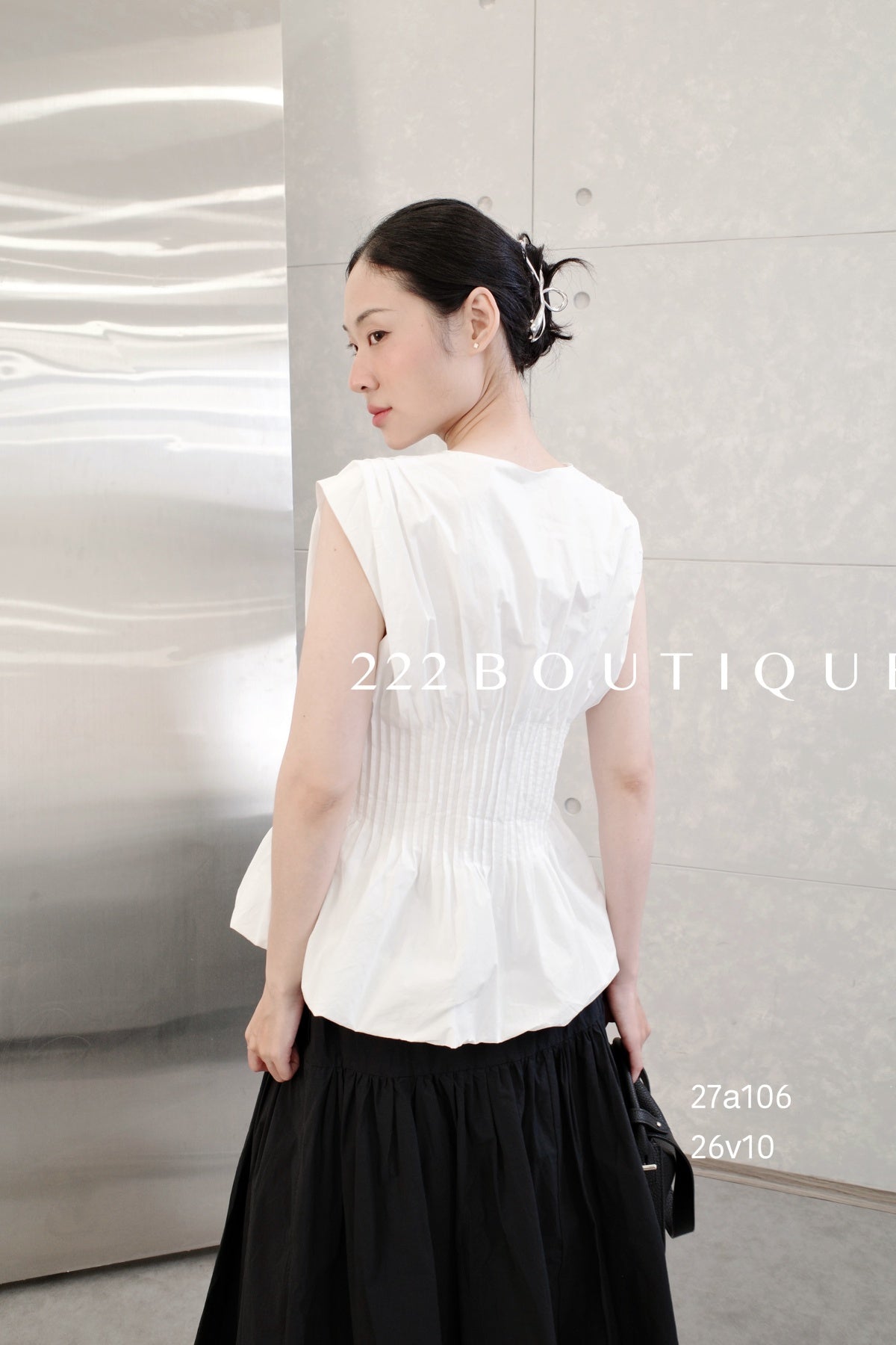 27A106-  SCULPTED WHITE TOP