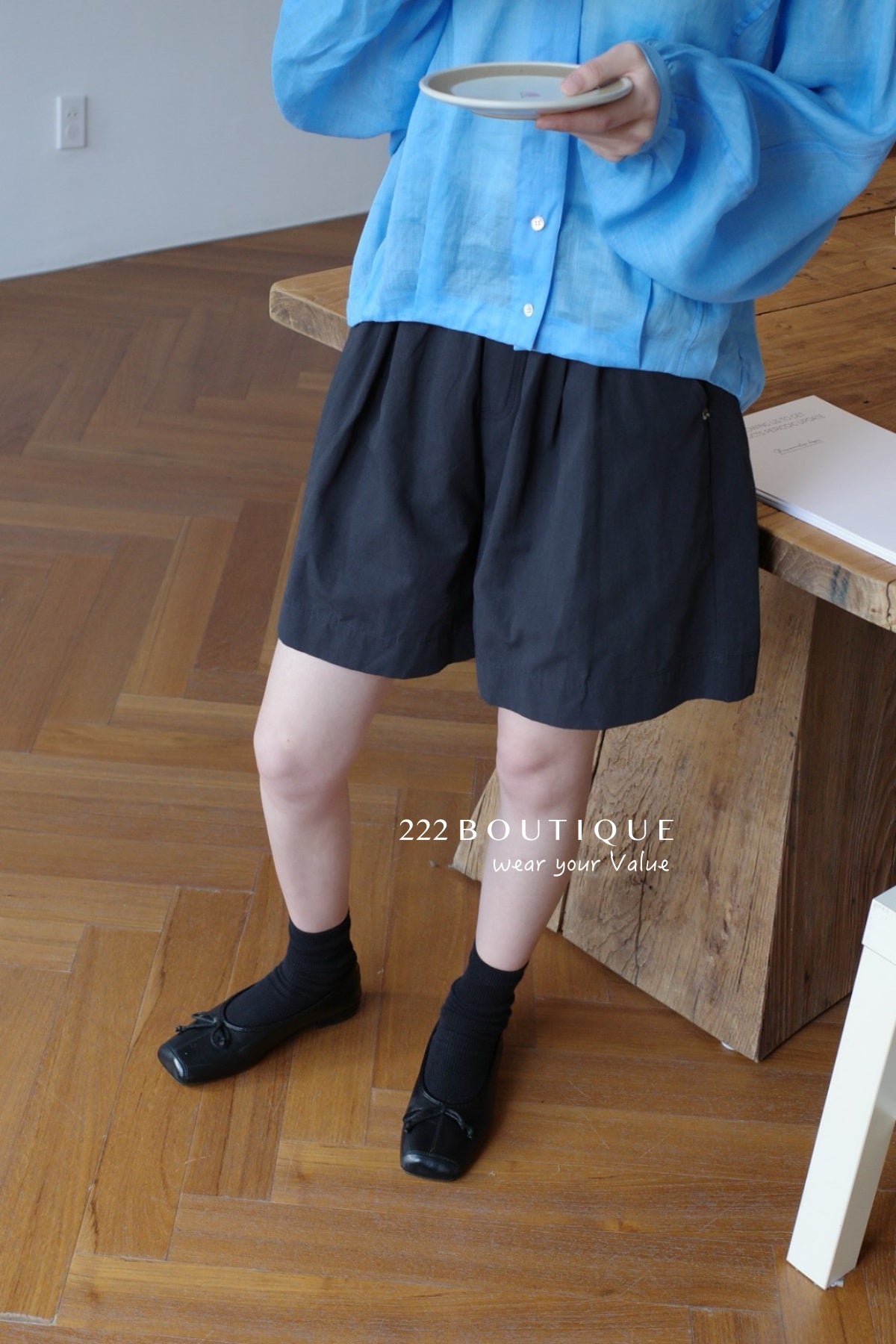 13q27 Basic Bermuda shorts