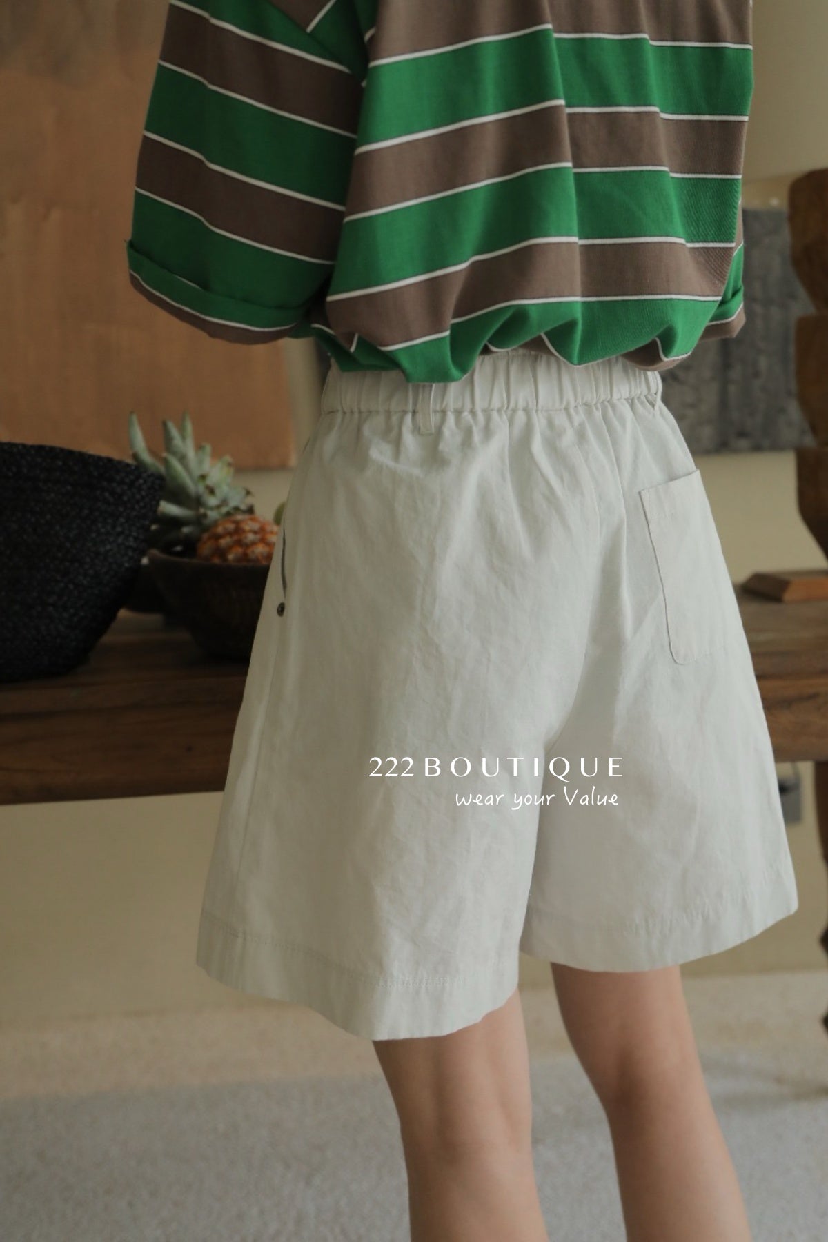 13q27 Basic Bermuda shorts