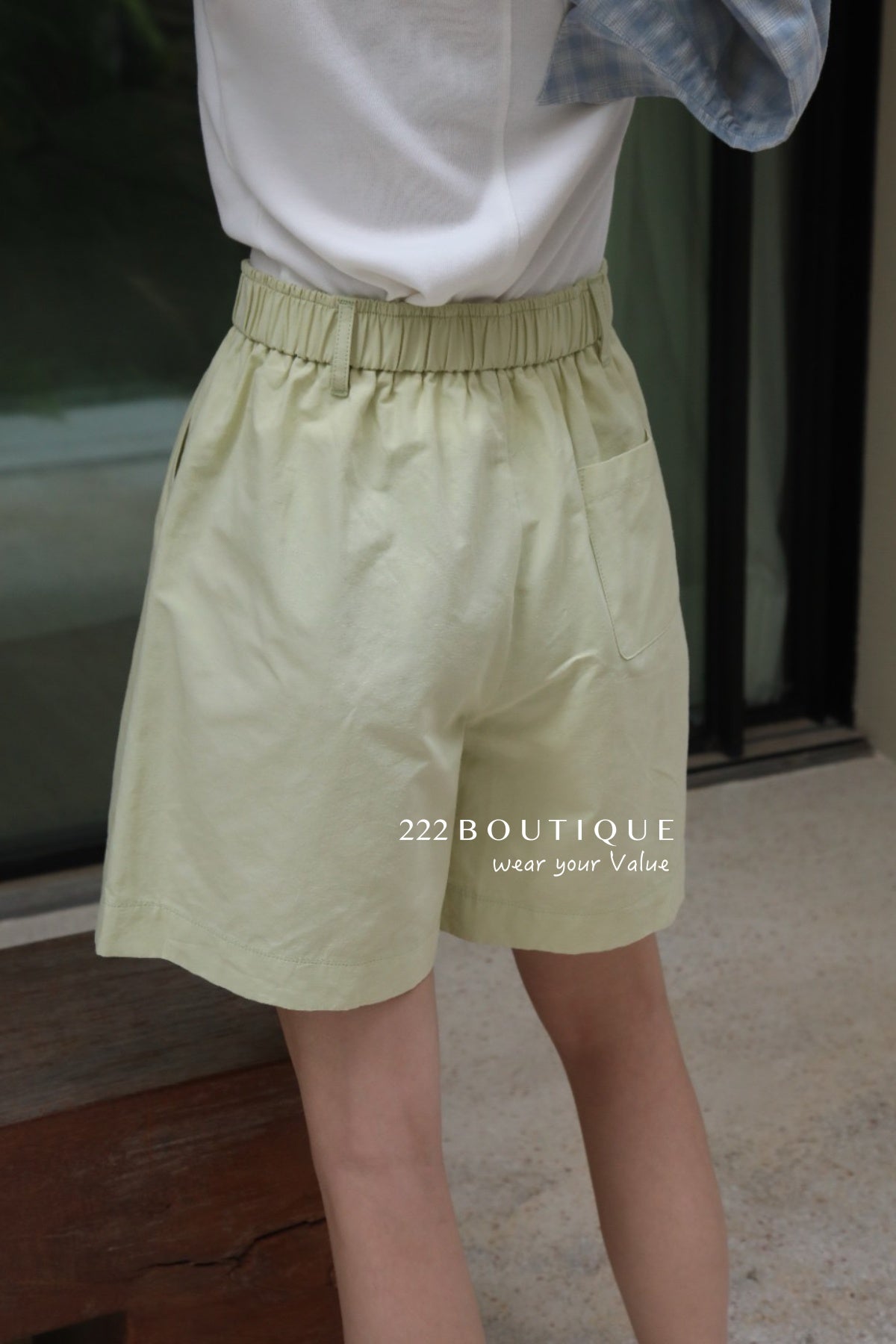 13q27 Basic Bermuda shorts