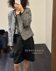 16a110 Tweed wool jacket with round neck