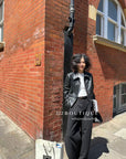 16q26 Korean khaki straight-leg trousers