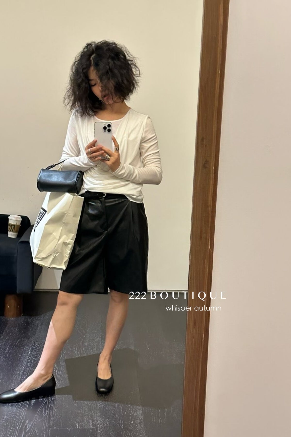 16a115 Basic layered off-shoulder top