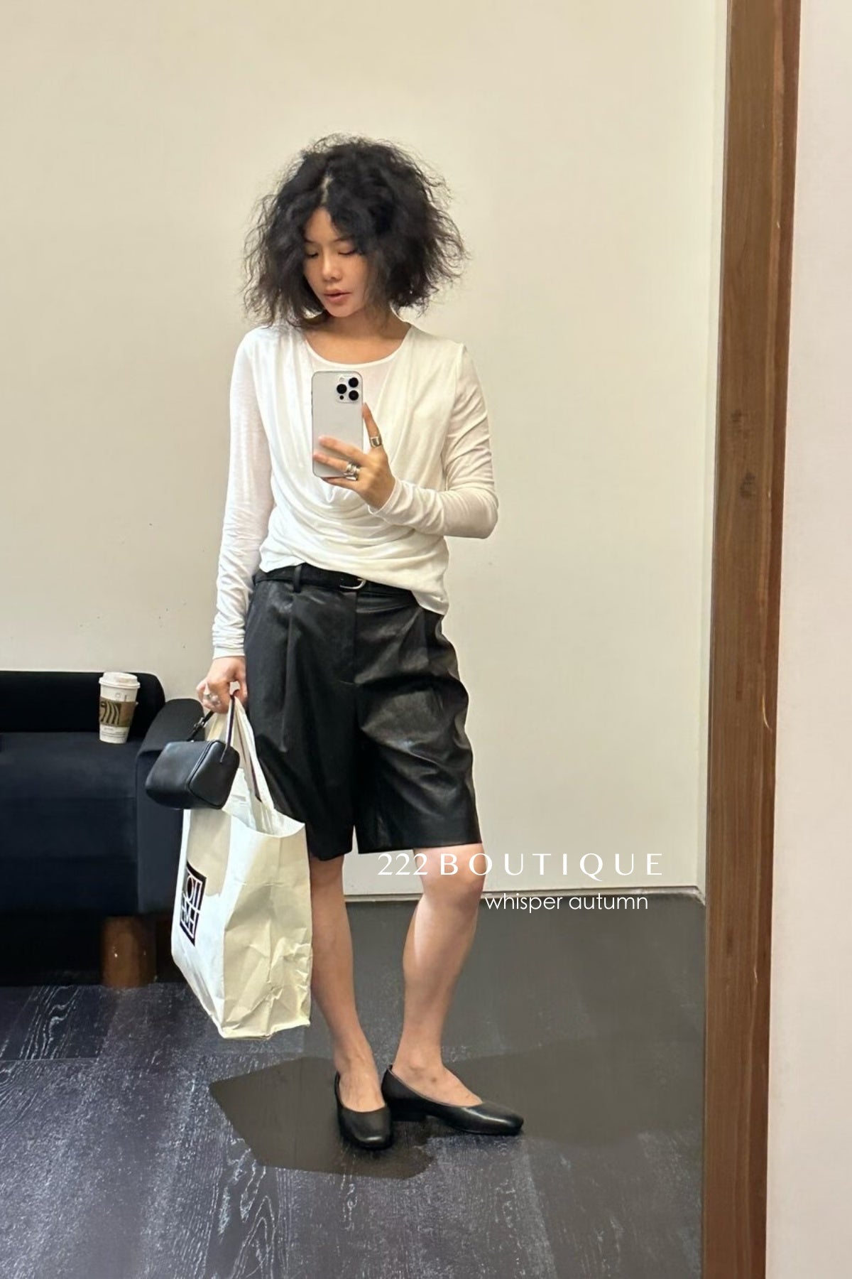 16a115 Basic layered off-shoulder top