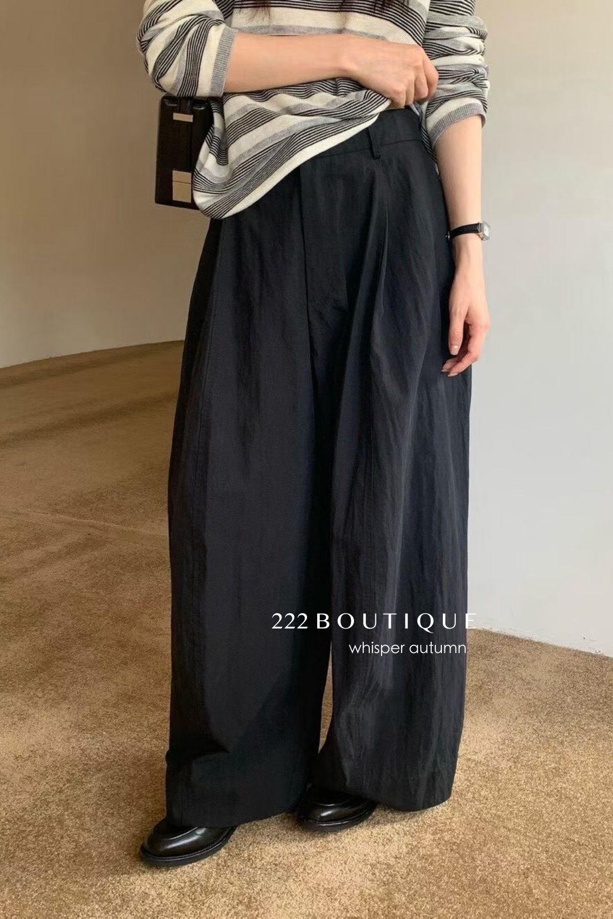 17q4 Straight-leg trousers with back elastic