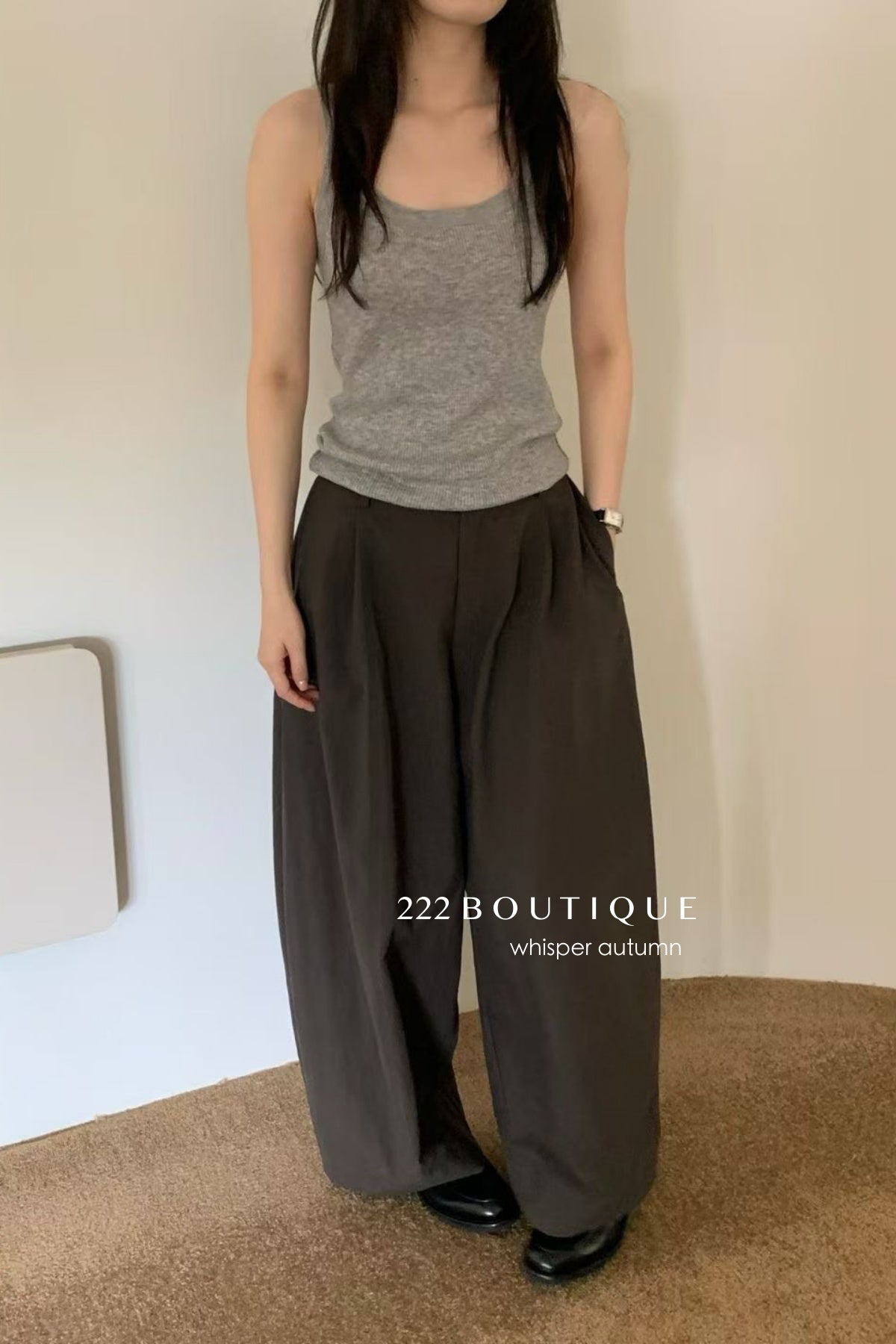 17q4 Straight-leg trousers with back elastic