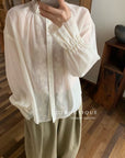 17a7 Silk blouse with lace sleeve details