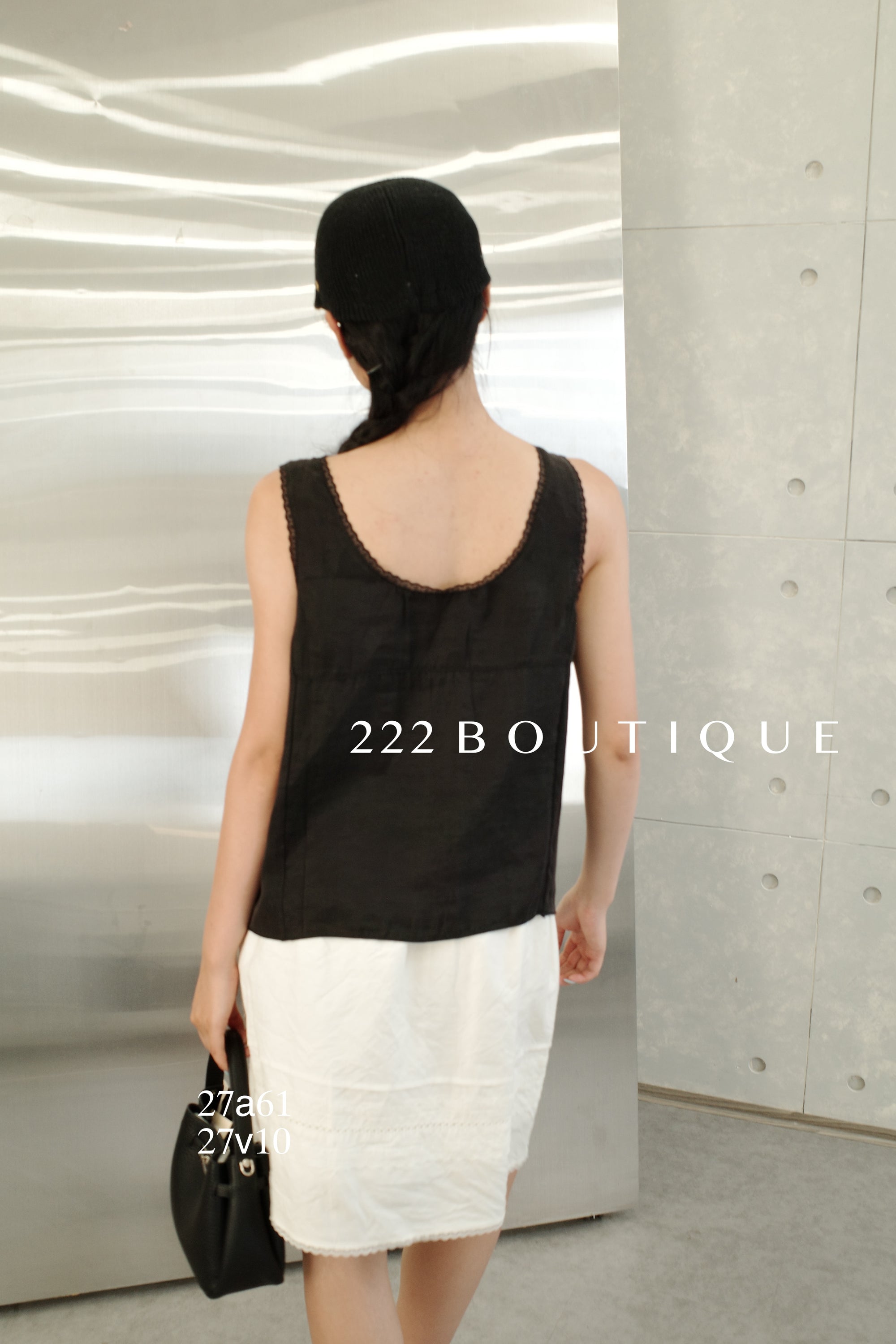 27a61  SHEER RUFFLE TOP