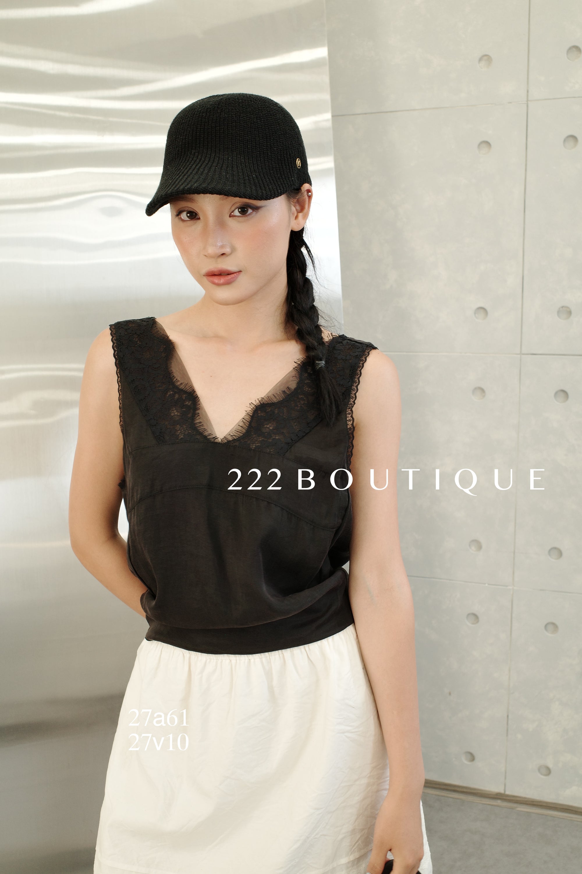 27a61  SHEER RUFFLE TOP
