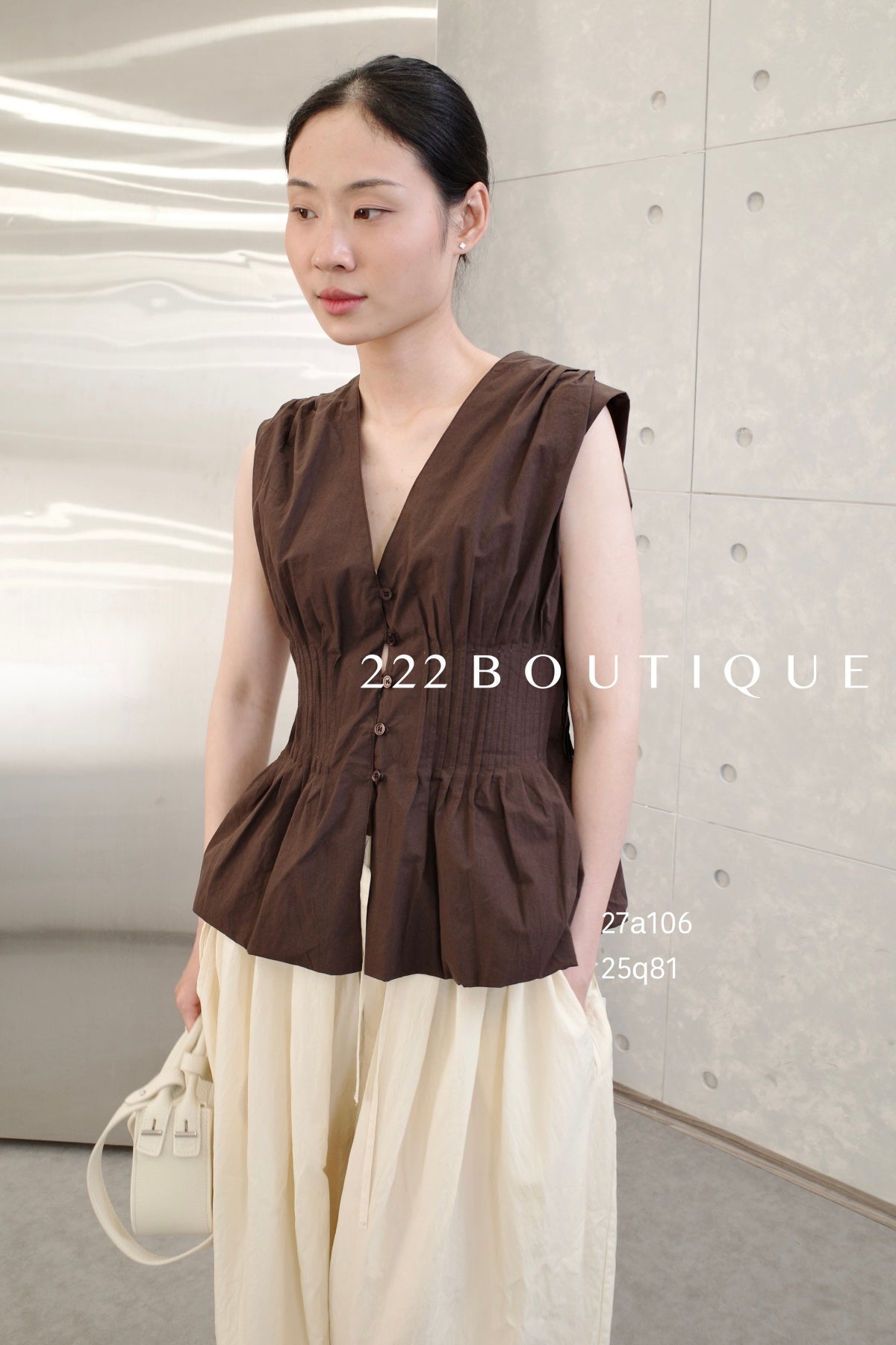 27A106-  SCULPTED WHITE TOP