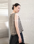 27a10-  GINGHAM SLEEVELESS TOP
