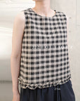 27a10-  GINGHAM SLEEVELESS TOP