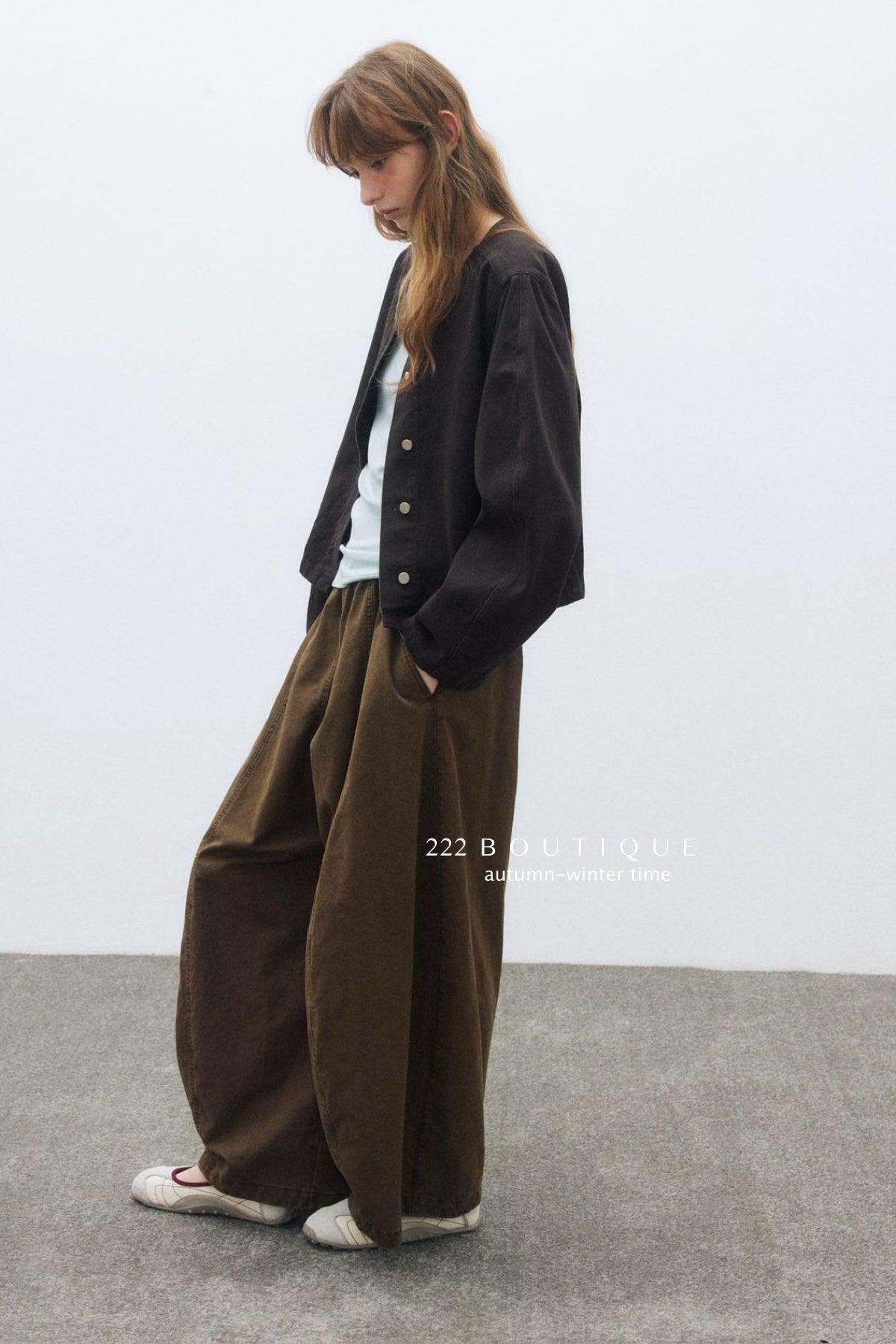 17q11 Wide-leg corduroy pants