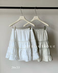 26v33- LACE TIERED SKIRT
