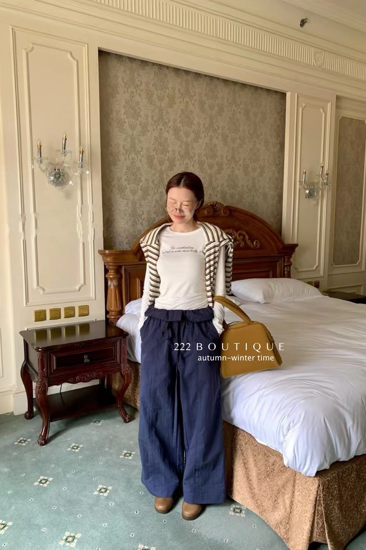 17q10 Khaki trousers with ruffled waistband