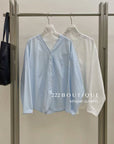 16a44 Basic V-neck shirt