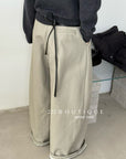 20q14 Wool–khaki blend cropped trousers with belt
