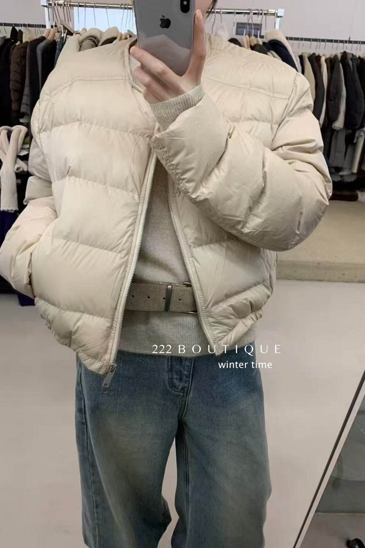 19a88 Down round-neck puffer jacket