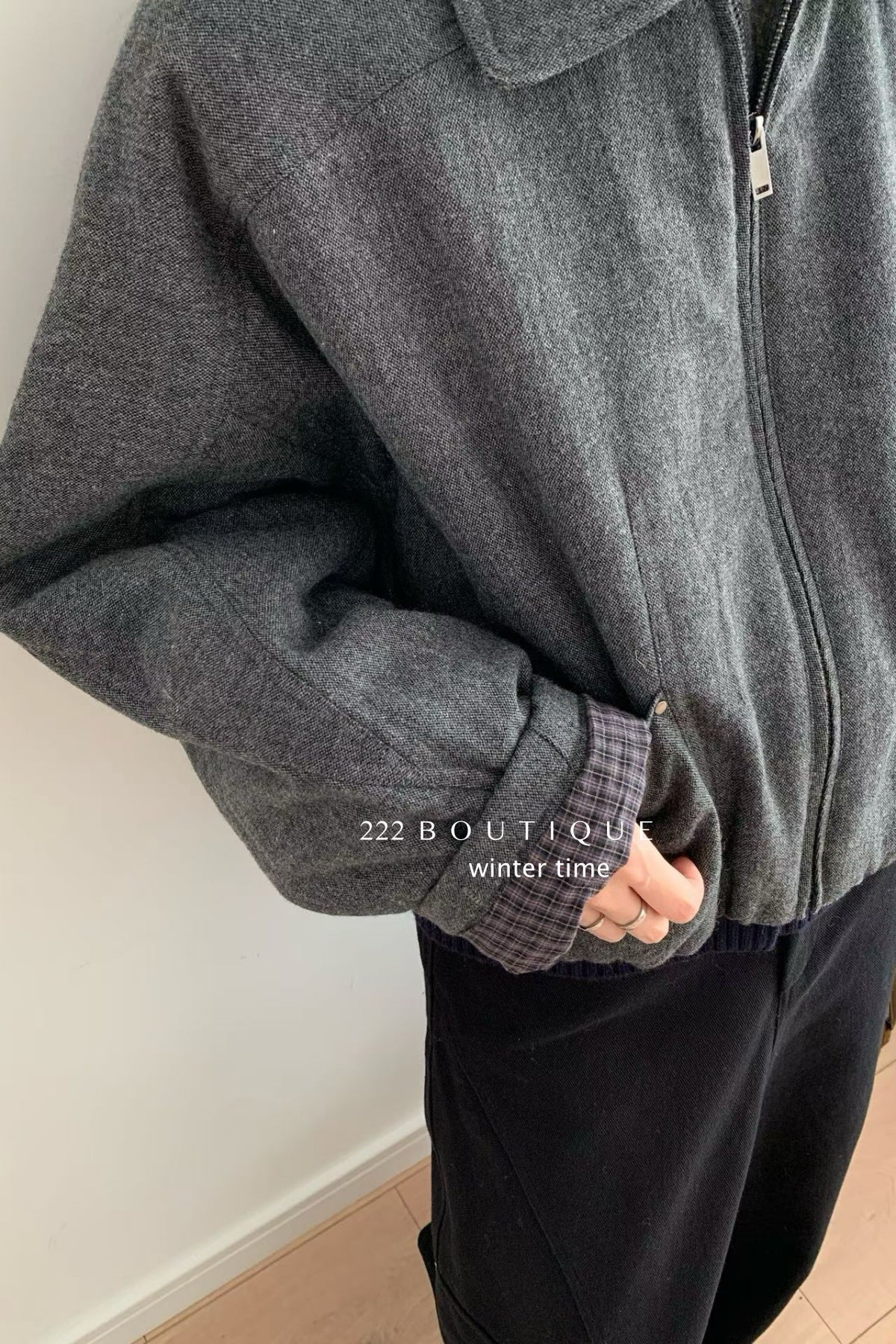 19a95 Tailored puffer jacket with notched collar