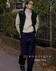 19q42 Basic straight-leg jeans