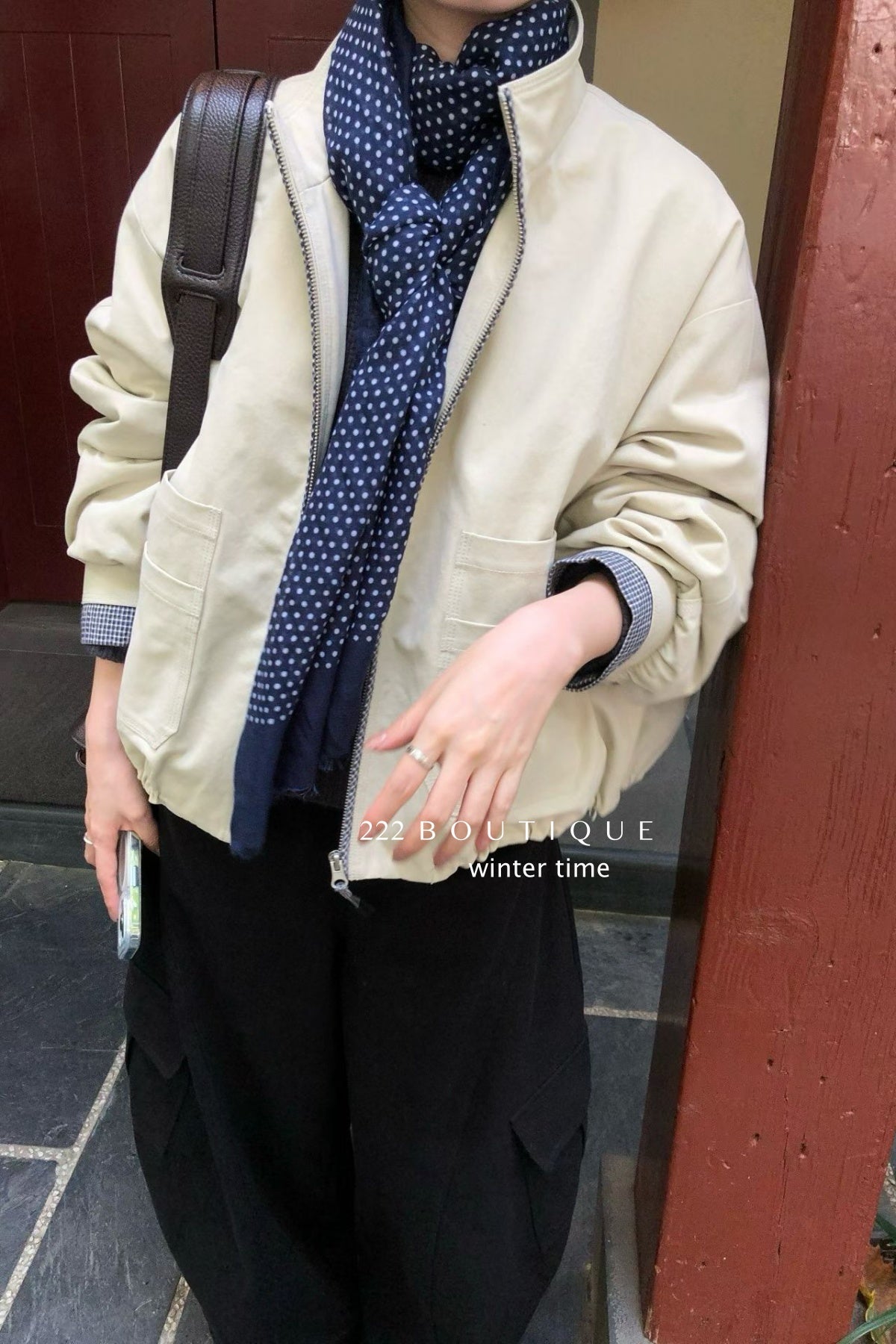 19a102 Down puffer jacket with cuffed sleeves