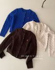 18a98 Cashmere cable-knit cardigan