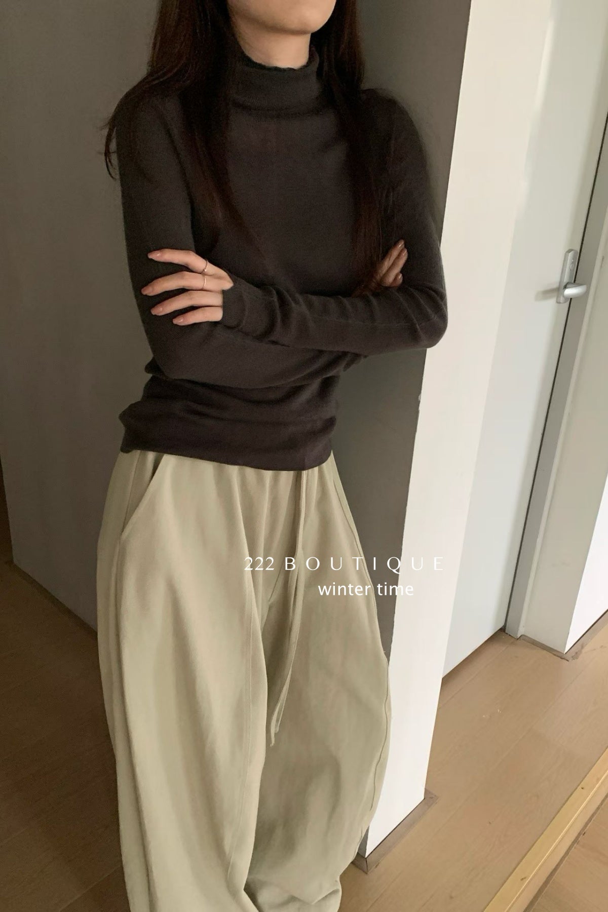 19a91 Basic cashmere turtleneck sweater