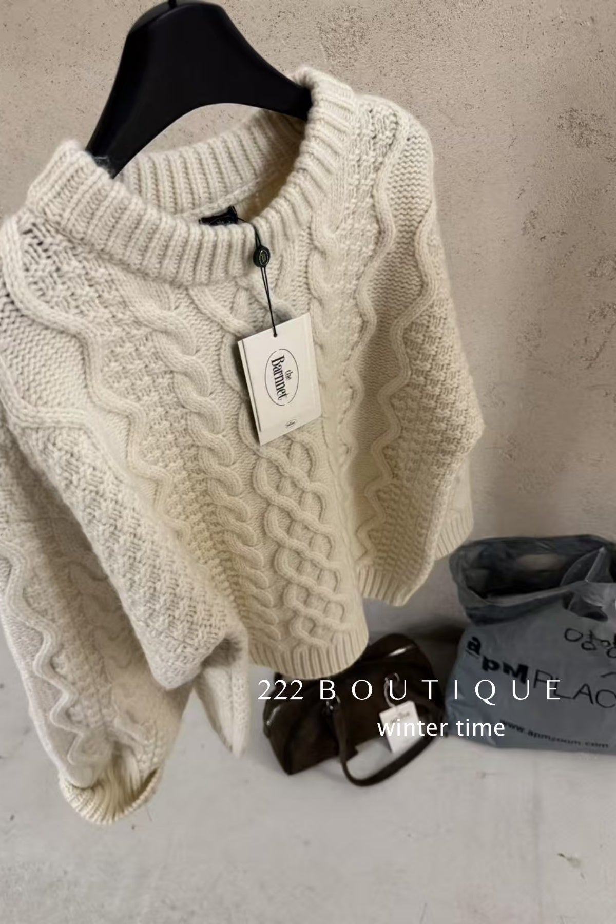 19a112 Cashmere cable-knit sweater