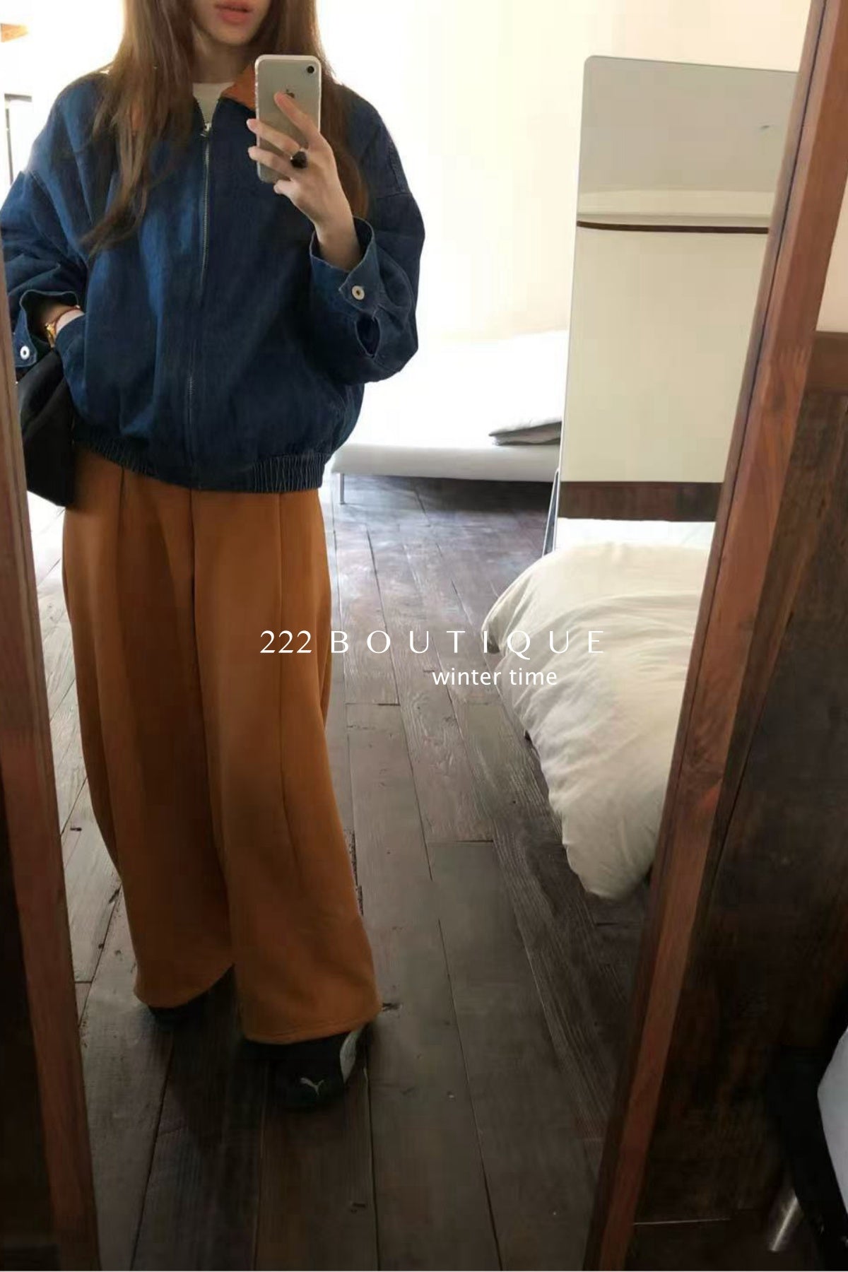 20q19 Wool cropped trousers