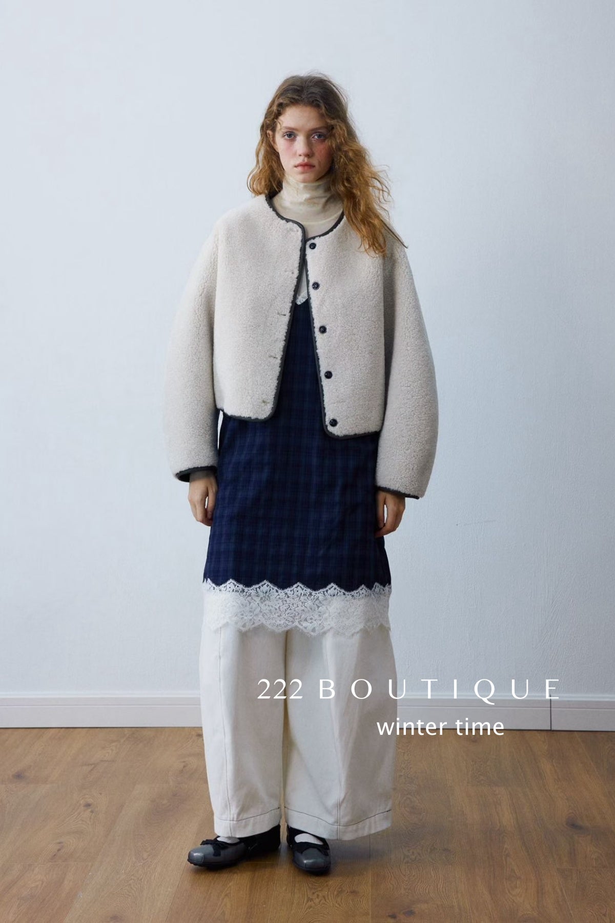 19a74 Reversible fur–suede jacket