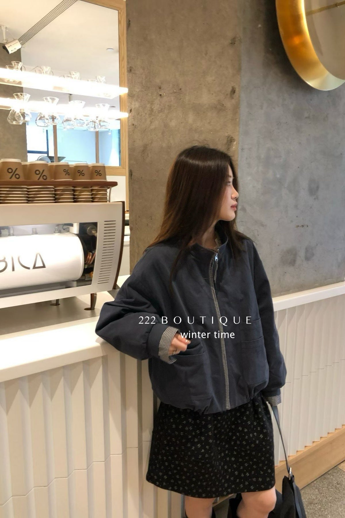 19a102 Down puffer jacket with cuffed sleeves