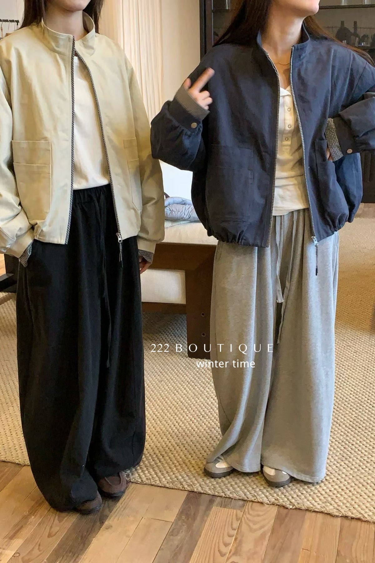 19a102 Down puffer jacket with cuffed sleeves